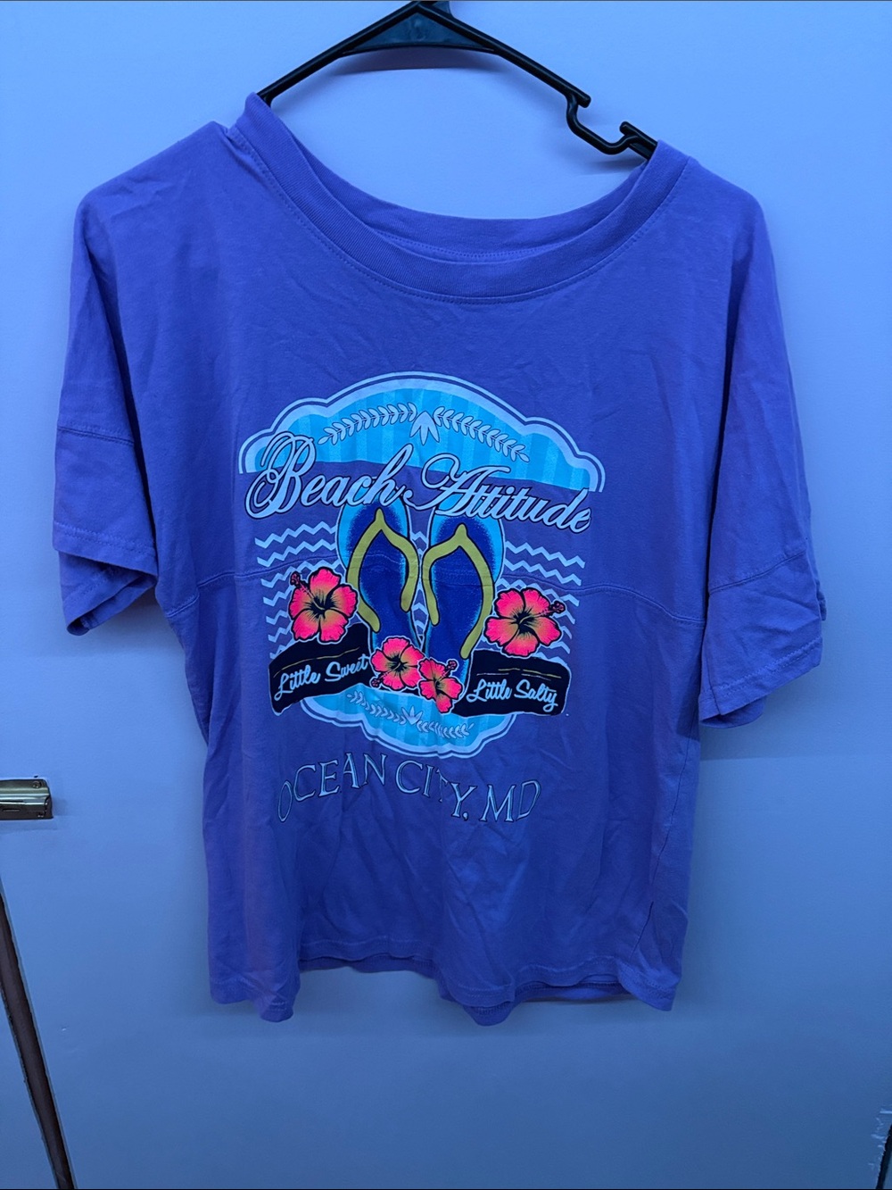 Exist Purple Graphic Beach Attitude T-Shirt with Floral Flip-Flop Print